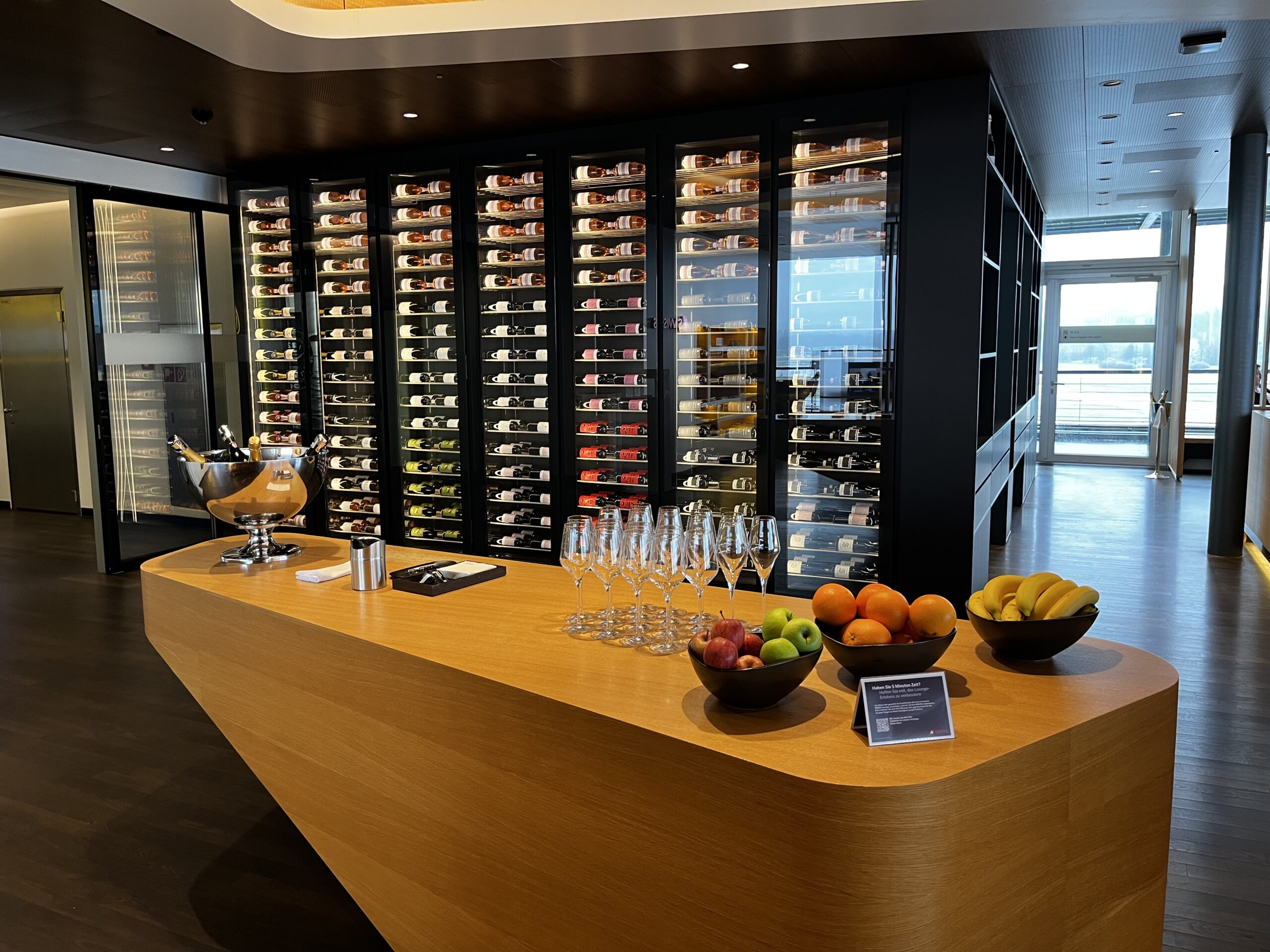 Swiss First Class Lounge Zürich Terminal E