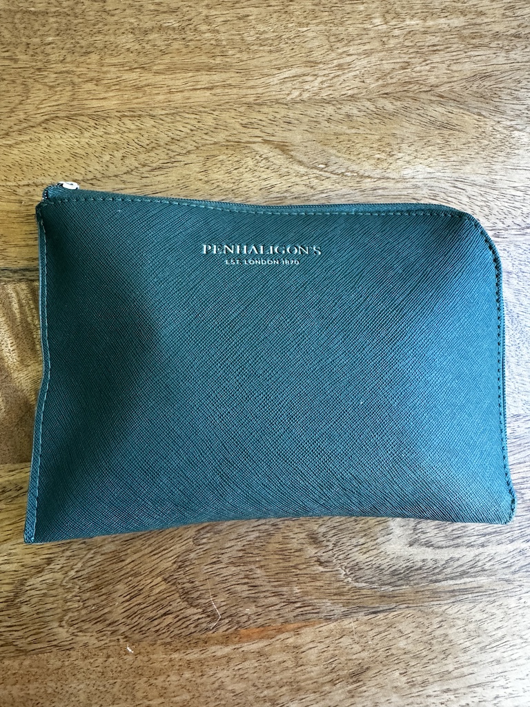 New Review – Singapore Airlines (SQ) Business Class Amenity Kit