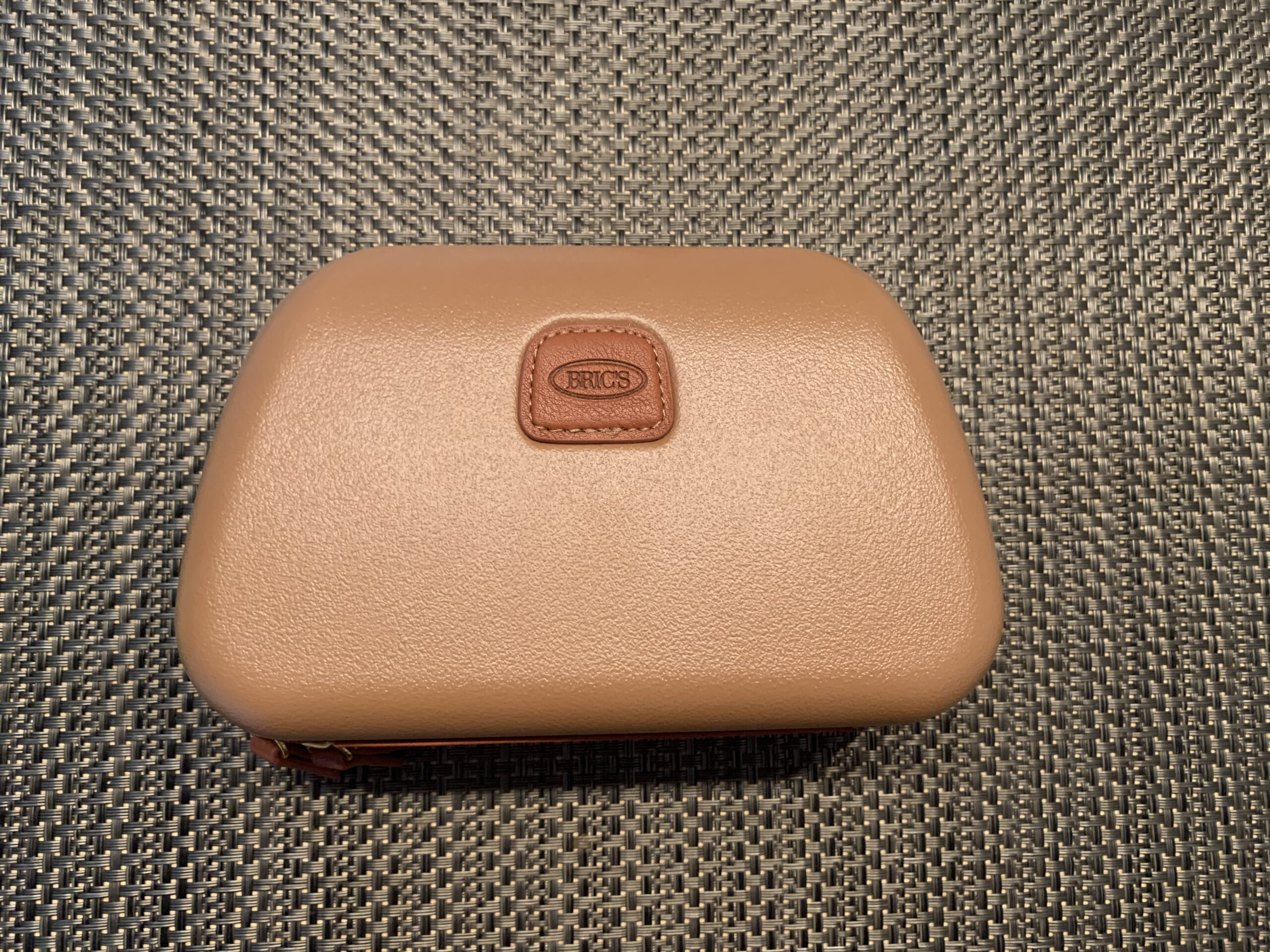 New Review – Qatar Airways Business Class Amenity Kit