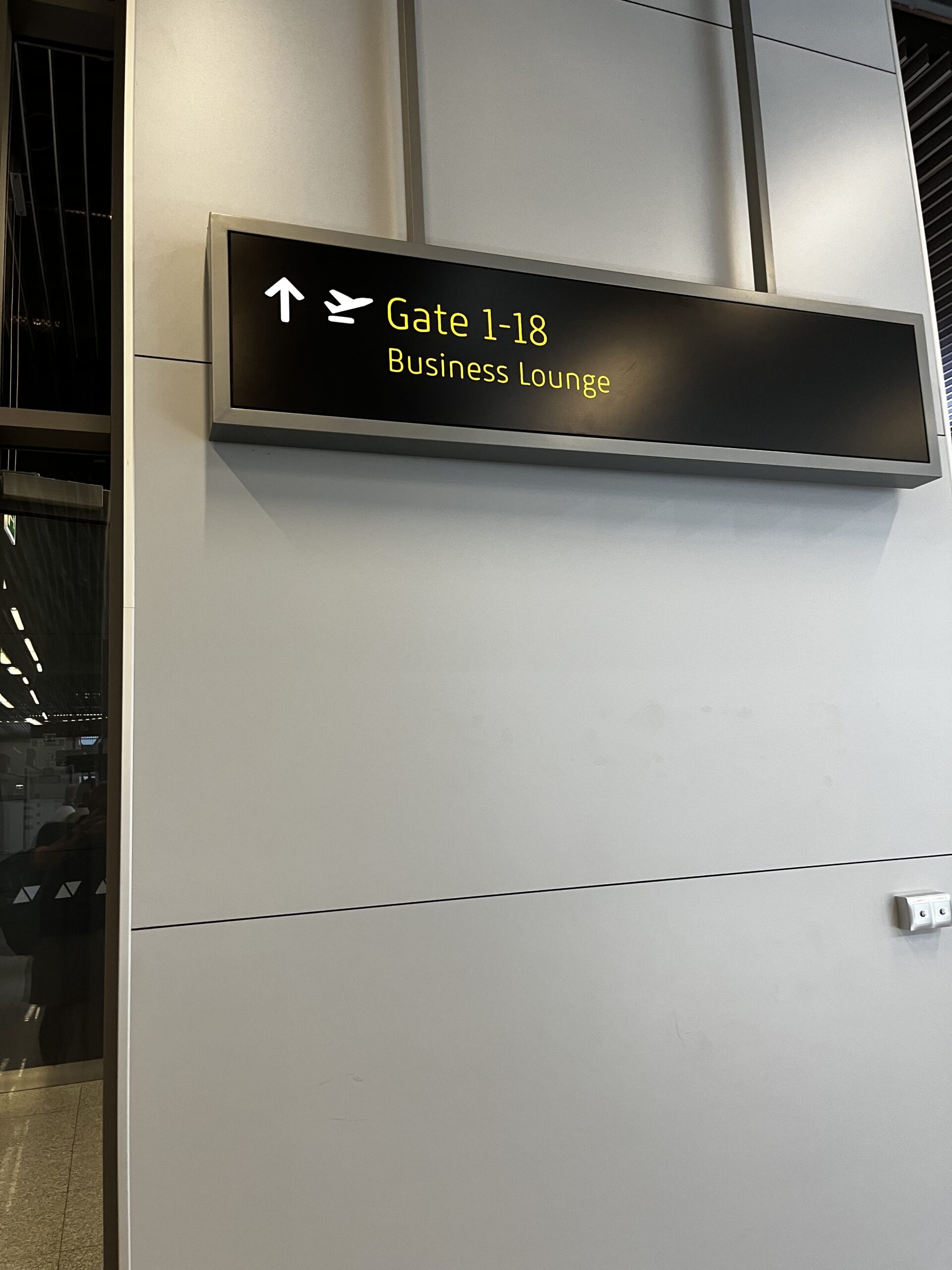 Review Airport Business Lounge Krakau (KRK) Schengen