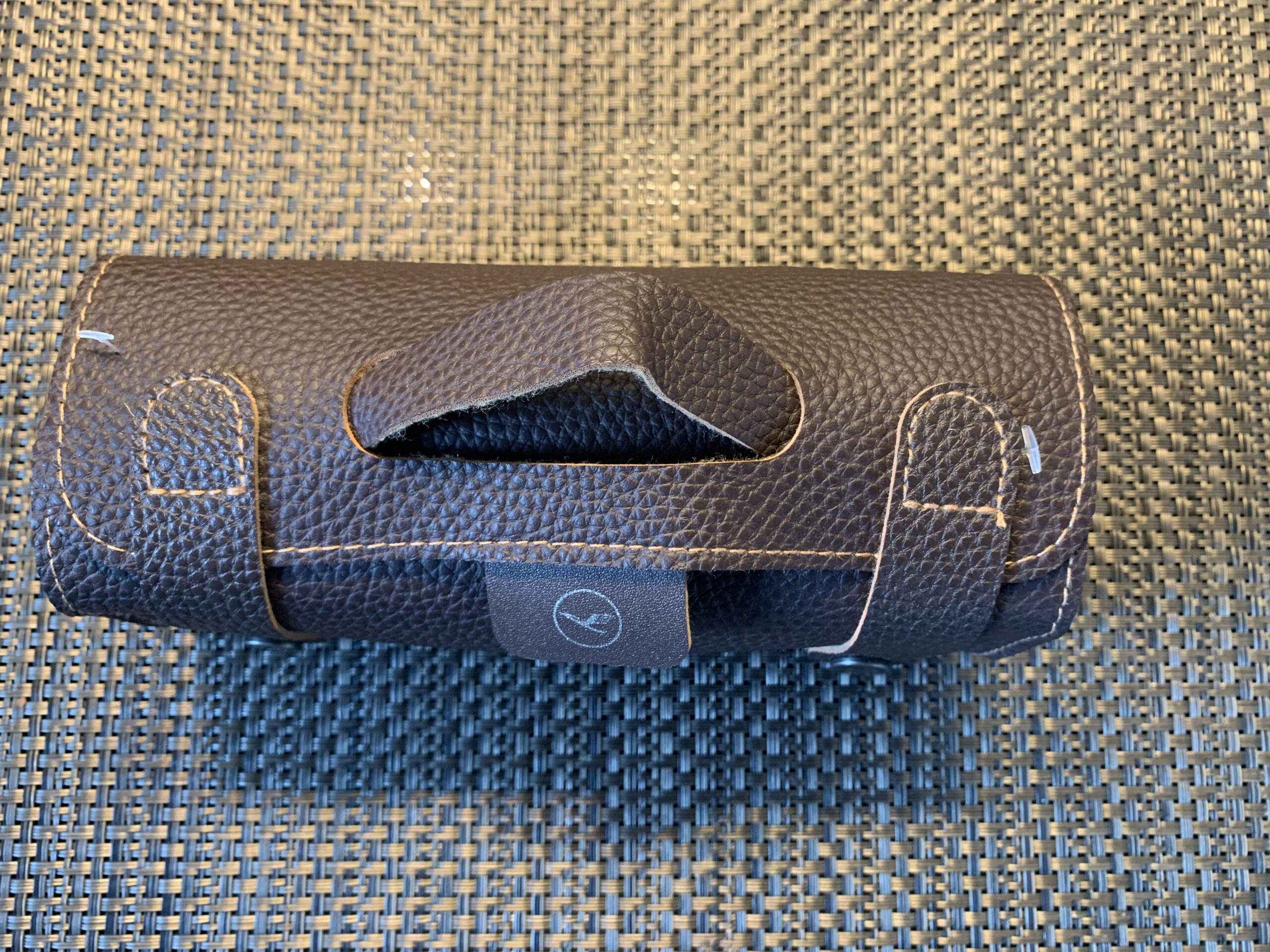 Review Lufthansa Business Class Amenity Kit (spezielle braune Tasche)