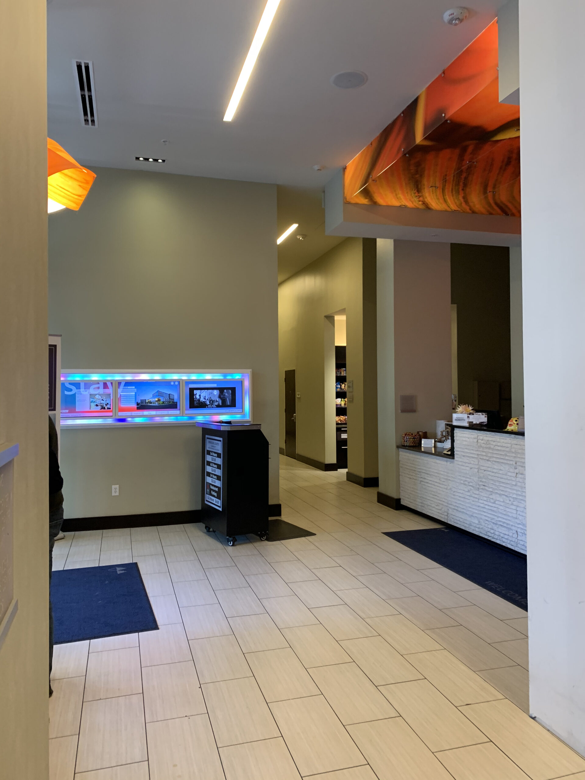 New Review – SpringHill Suites by Marriott Denver Downton Hotel